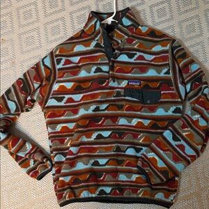 Patagonia unisex Colorful Striped Sweater